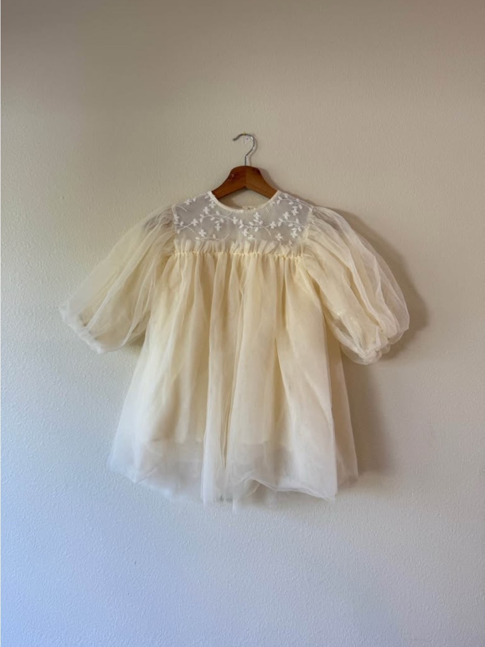 Ivory Tulle Puff Sleeve Dress